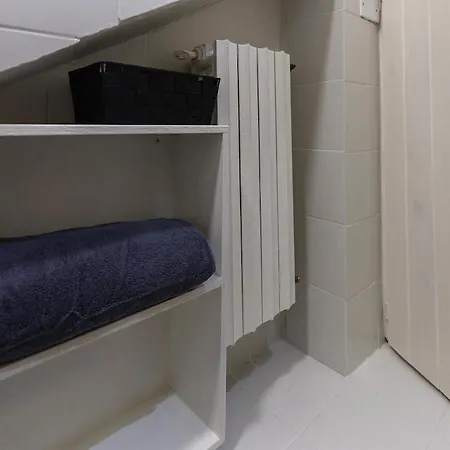 Antiba House פררה