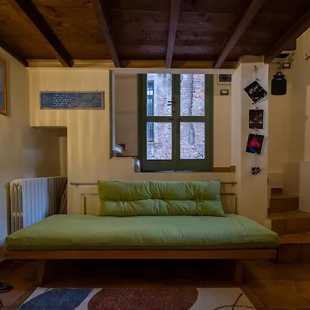 Antiba House Ferrara